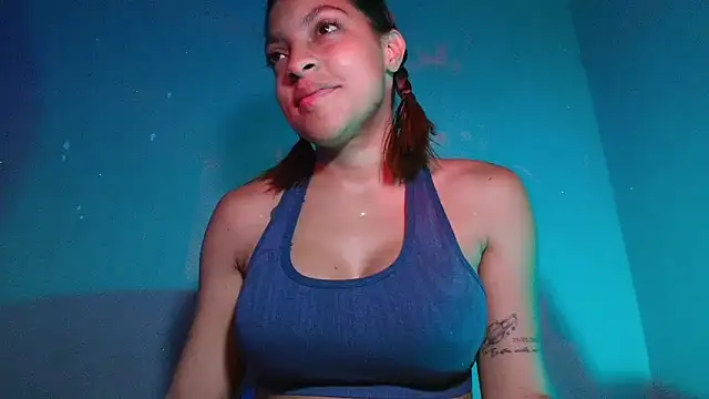 Snapshot of m_rosee chatting on June 25, 3:06 pm m rosee online show from June 25, 3:06 pm