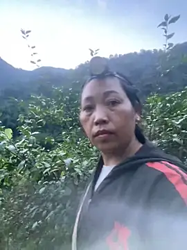 Snapshot of Lai005 chatting on October 28, 11:03 pm Lai005 online show from October 28, 11:03 pm