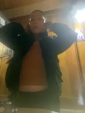 Lai005 online show from February 20, 1:02 am