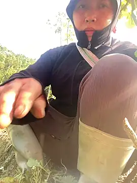 Lai005 online show from February 16, 8:02 am