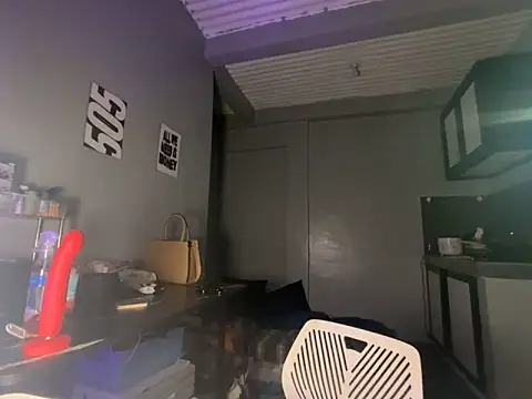 PinayLina18 online show from April 19, 1:17 am