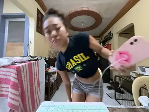 PinayLina18 online show from March 13, 3:39 pm