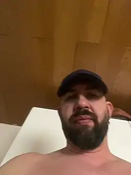 andrey1887 online show from April 16, 7:31 am