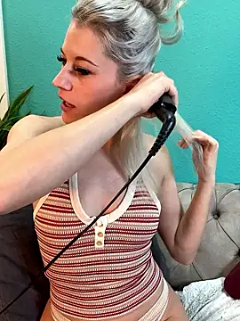 TheRealJessyLey online show from January 13, 6:28 am