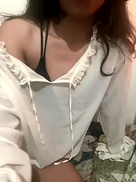 Snapshot of _Maya_zaidi_ chatting on October 13, 7:48 pm Maya zaidi online show from October 13, 7:48 pm