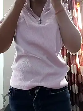 Snapshot of Ruhi_07 chatting on September 21, 3:55 am Ruhi 07 online show from September 21, 3:55 am