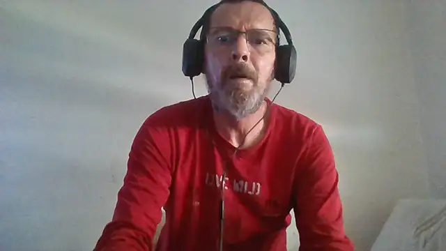 pakillobcn online show from April 2, 11:17 am