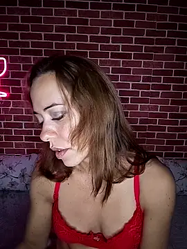 HotGinger66 online show from November 4, 9:24 am