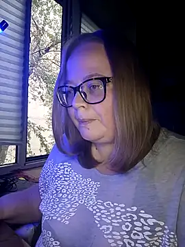 LillyWilly online show from October 1, 9:47 am