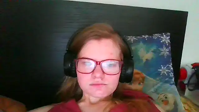 Moonolighta online show from November 1, 10:20 am