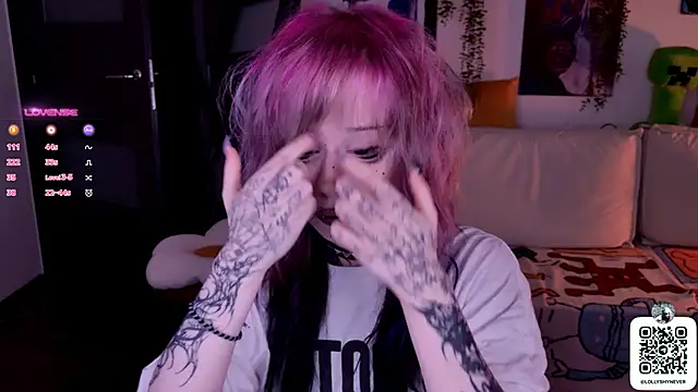 Lollyshy online show from October 4, 10:39 am