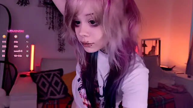 Lollyshy online show from November 21, 9:41 am