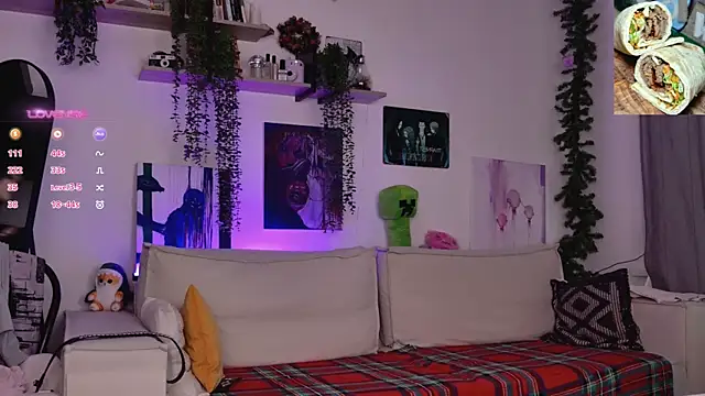 Lollyshy online show from January 14, 9:46 am