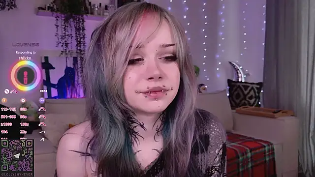 Lollyshy online show from February 10, 11:53 am