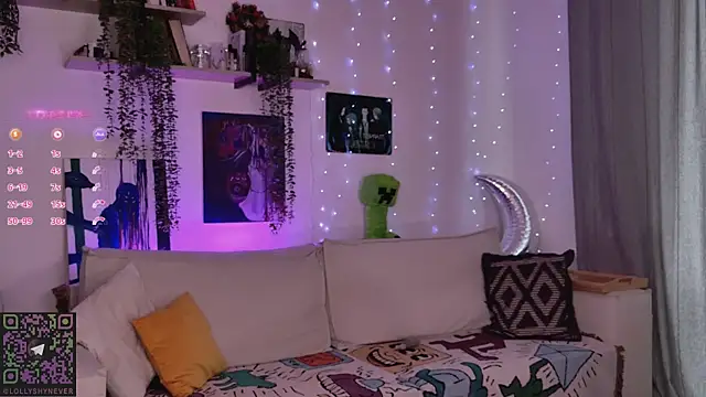 Lollyshy online show from February 20, 8:27 am