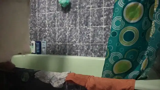 Snapshot of Rosea_Champagne chatting on October 3, 8:27 am Rosea Champagne online show from October 3, 8:27 am