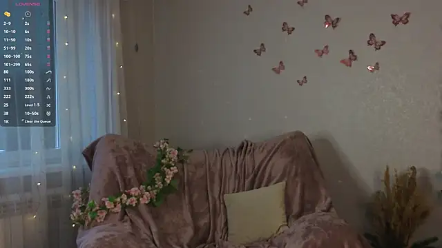 BlushinBloom online show from April 4, 5:58 am