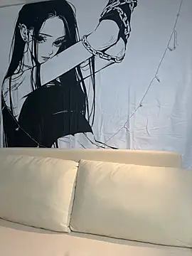 jiajia L online show from April 4, 1:28 pm