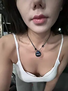 Snapshot of jiajia_L chatting on January 12, 2:57 pm jiajia L online show from January 12, 2:57 pm