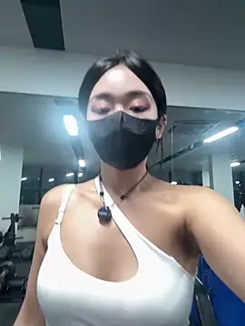 jiajia L online show from April 2, 11:17 am