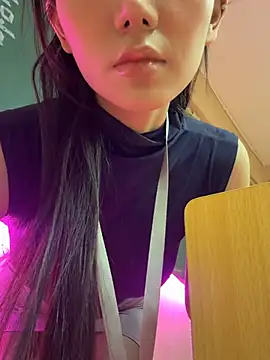 Snapshot of jiajia_L chatting on February 9, 2:15 pm jiajia L online show from February 9, 2:15 pm