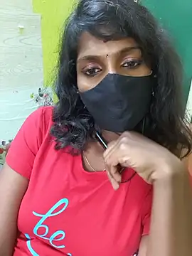 Snapshot of Honey_rosetamil chatting on July 8, 6:36 am Honey rosetamil online show from July 8, 6:36 am