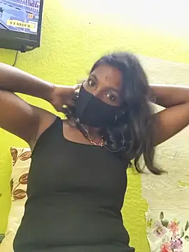 Snapshot of Honey_rosetamil chatting on July 4, 6:20 am Honey rosetamil online show from July 4, 6:20 am