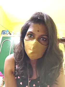 Snapshot of Honey_rosetamil chatting on December 20, 1:14 pm Honey rosetamil online show from December 20, 1:14 pm