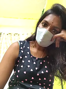 Snapshot of Honey_rosetamil chatting on February 3, 5:27 am Honey rosetamil online show from February 3, 5:27 am