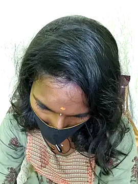Honey rosetamil online show from June 1, 1:55 pm