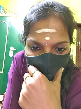 Honey rosetamil online show from November 10, 7:46 am