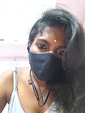 Honey rosetamil online show from April 5, 6:14 pm