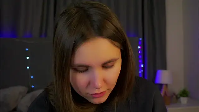 EthalFlowers online show from January 19, 1:31 am