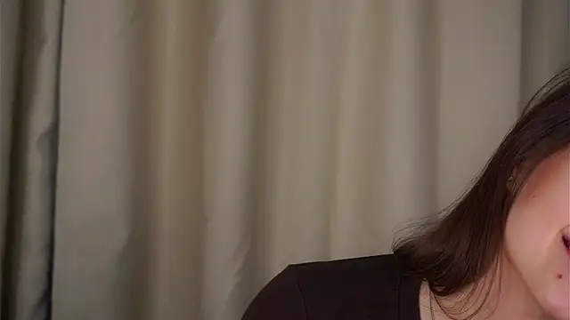 EthalFlowers online show from November 24, 1:49 am