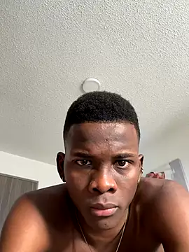 Snapshot of Brycce_santos chatting on September 23, 9:22 pm Brycce santos online show from September 23, 9:22 pm