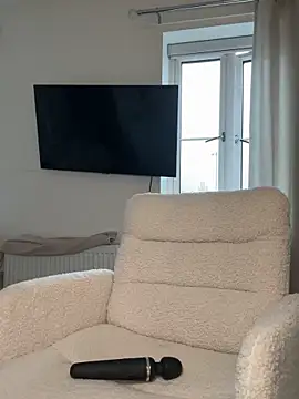 Snapshot of AriannaIsabellax chatting on November 10, 12:10 pm AriannaIsabellax online show from November 10, 12:10 pm