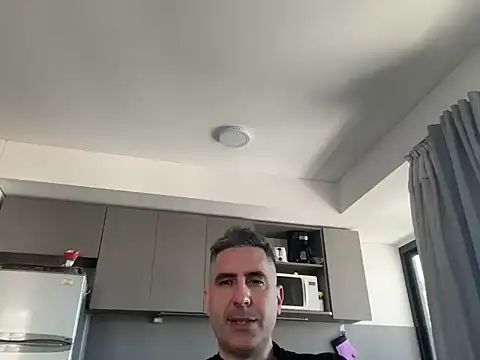 couplelatam2025 v2 online show from October 20, 6:41 pm