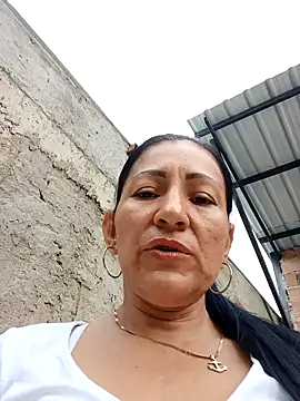 Snapshot of maturexxxnaughty chatting on October 2, 11:35 am maturexxxnaughty online show from October 2, 11:35 am