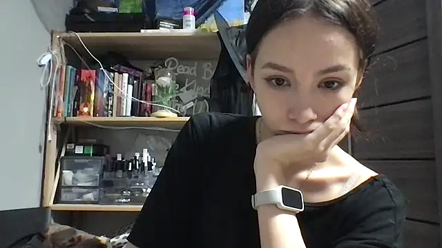 Snapshot of Yuna5343 chatting on October 18, 7:05 pm Yuna5343 online show from October 18, 7:05 pm