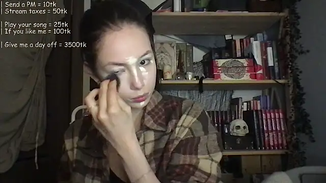 Snapshot of Yuna5343 chatting on May 13, 7:43 pm Yuna5343 online show from May 13, 7:43 pm