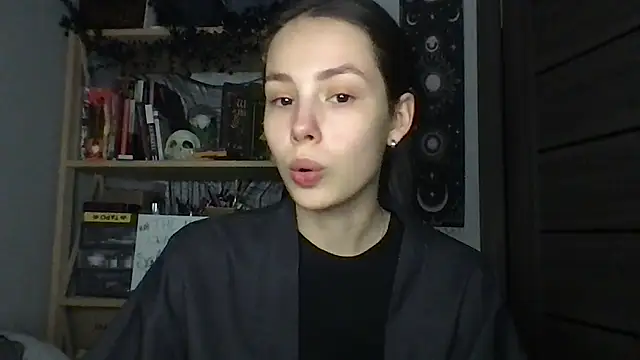 Yuna5343 online show from February 13, 9:59 pm