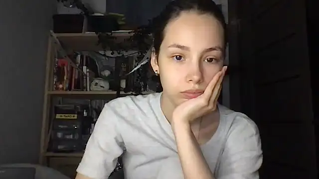 Yuna5343 online show from February 25, 8:52 pm