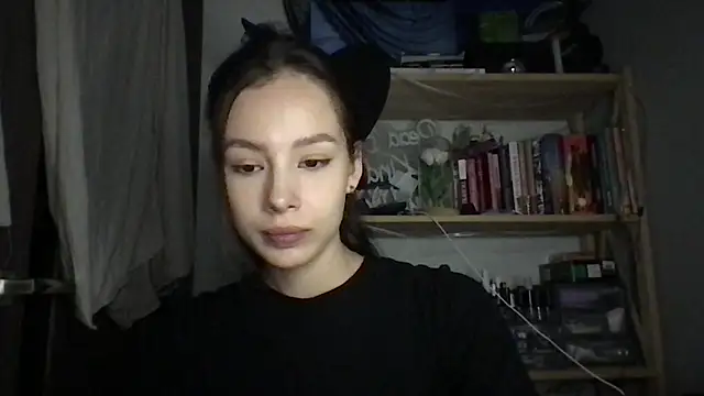 Snapshot of Yuna5343 chatting on October 8, 6:52 pm Yuna5343 online show from October 8, 6:52 pm