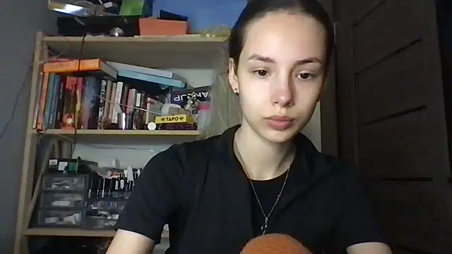 Yuna5343 online show from December 4, 8:19 pm