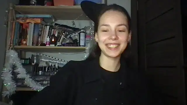 Yuna5343 online show from January 6, 8:24 pm