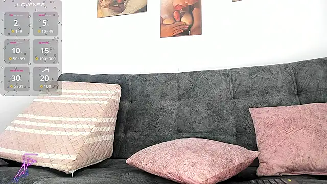 mishell- online show from November 26, 7:36 pm