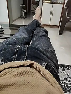 Ritesh08679 online show from December 4, 7:02 pm