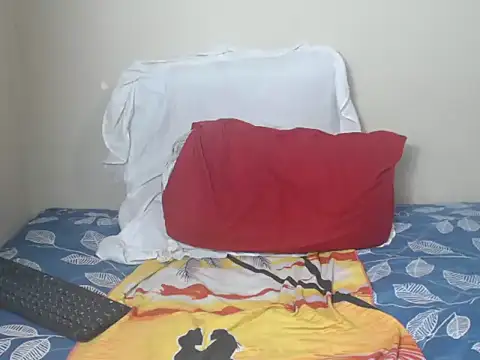  SweetLips  online show from December 16, 8:46 pm