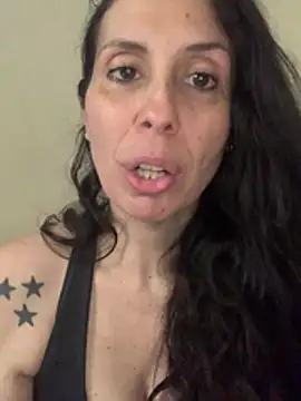 Lhcruz online show from April 12, 12:41 pm