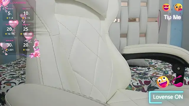 Snapshot of Katalina_red chatting on September 11, 7:25 pm Katalina red online show from September 11, 7:25 pm